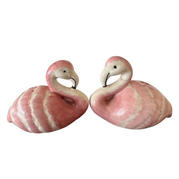 Vintage Ceramic Flamingo Salt & Pepper Shakers Pink & White Collectible Table De - Picture 1 of 4